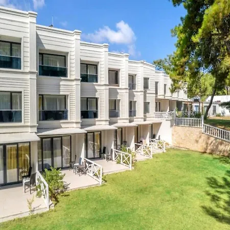 Maya World Didyma Отель *