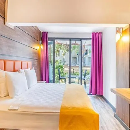 Отель Maya World Didyma *